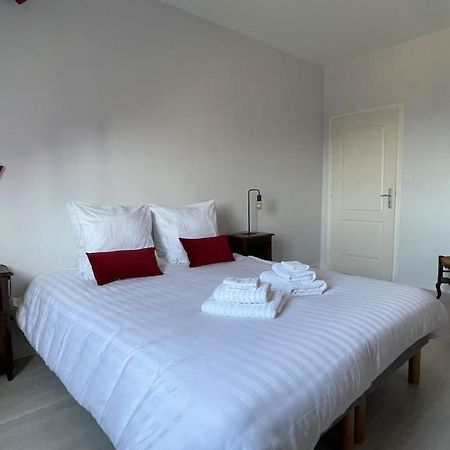 Gite Omaha 3 Etoiles - La Ferme Delaunay Saint-Come-du-Mont المظهر الخارجي الصورة