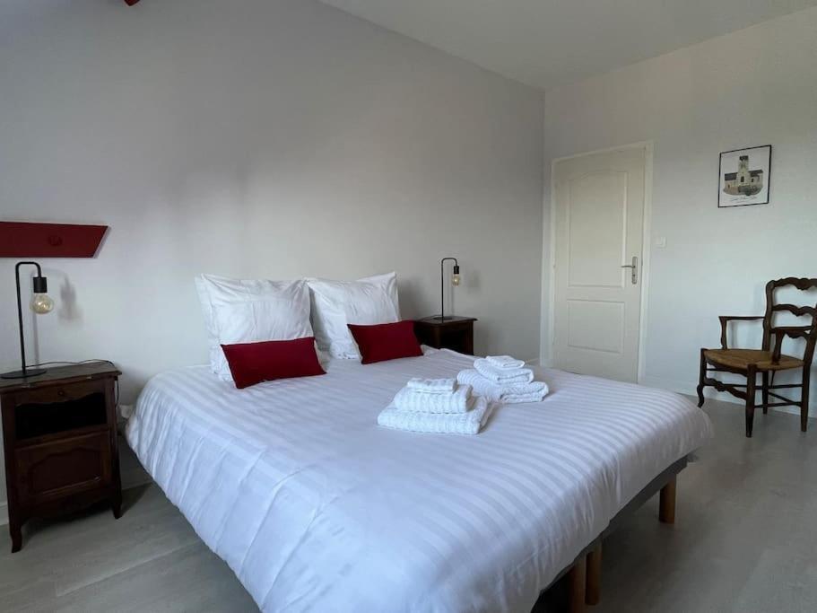 Gite Omaha 3 Etoiles - La Ferme Delaunay Saint-Come-du-Mont المظهر الخارجي الصورة