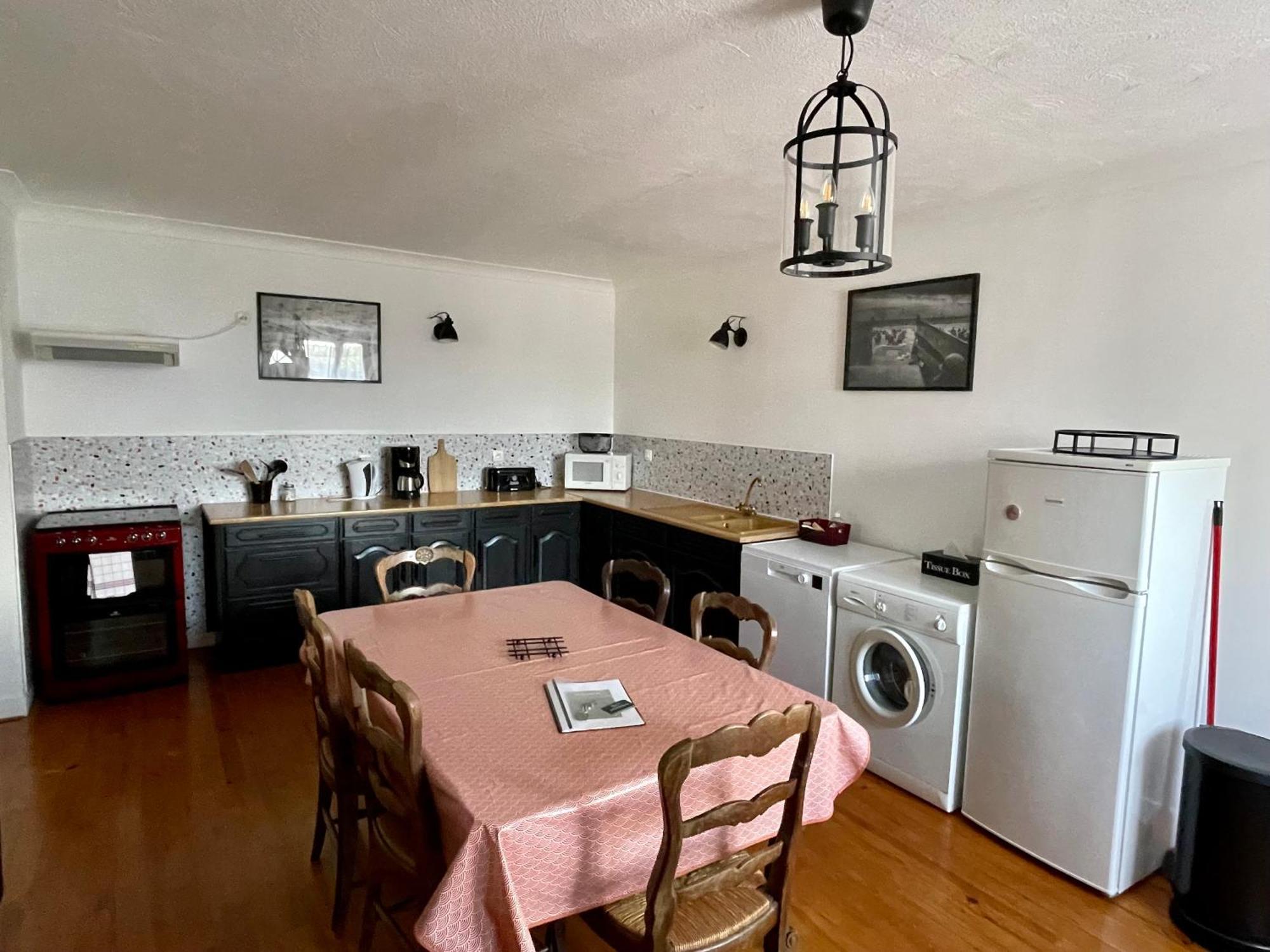Gite Omaha 3 Etoiles - La Ferme Delaunay Saint-Come-du-Mont المظهر الخارجي الصورة